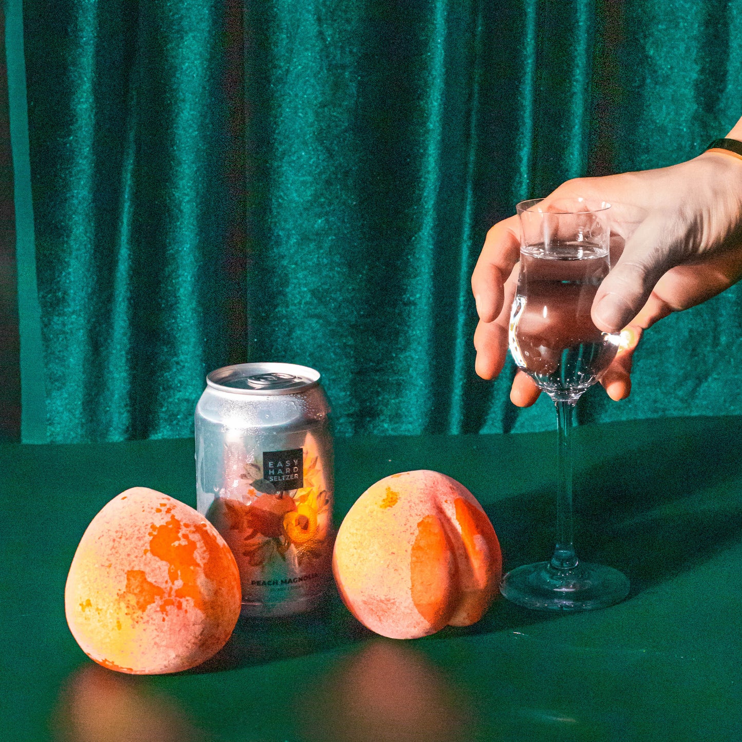 Easy Hard Seltzer - Peach Magnolia